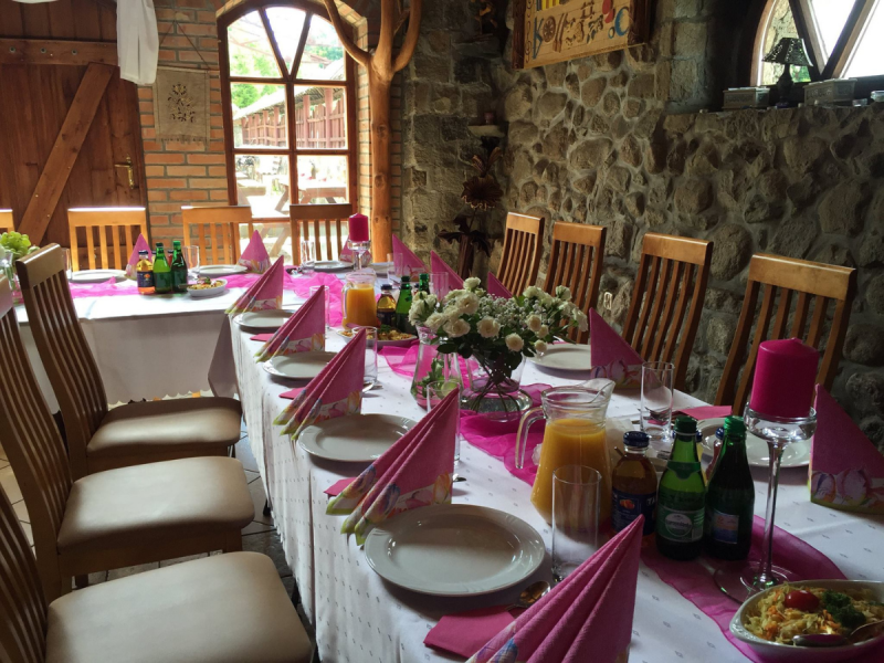 restauracja-pod-wieza-remus-szymbark zdjęcie prezentacji gdzie wesele