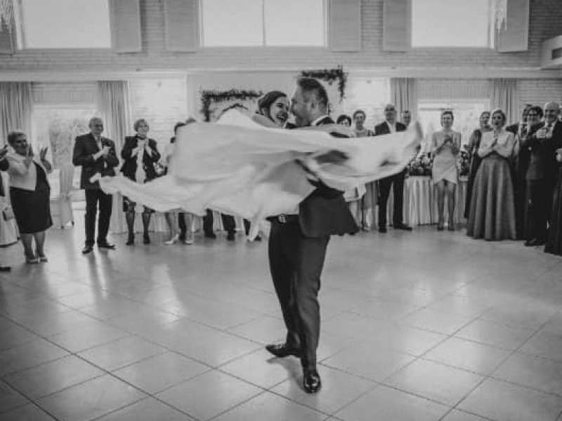 studio-tanca-dancerytm zdjęcie prezentacji gdzie wesele