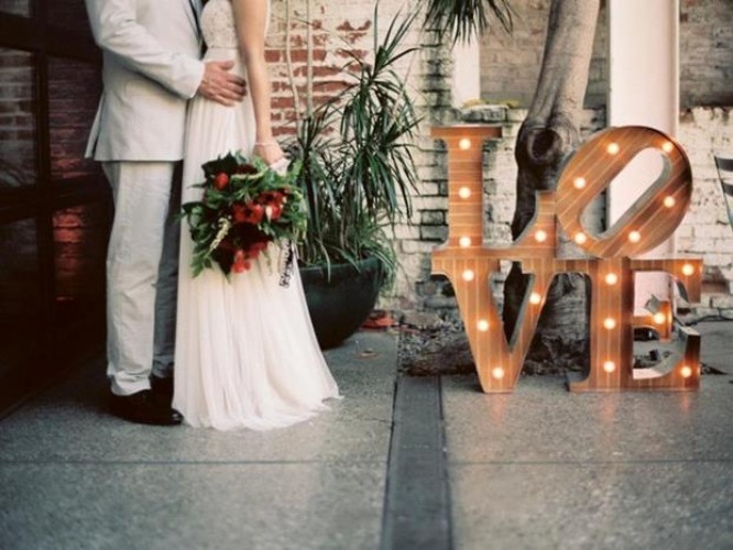 absolutny-hit-tegorocznych-wesel-napis-love