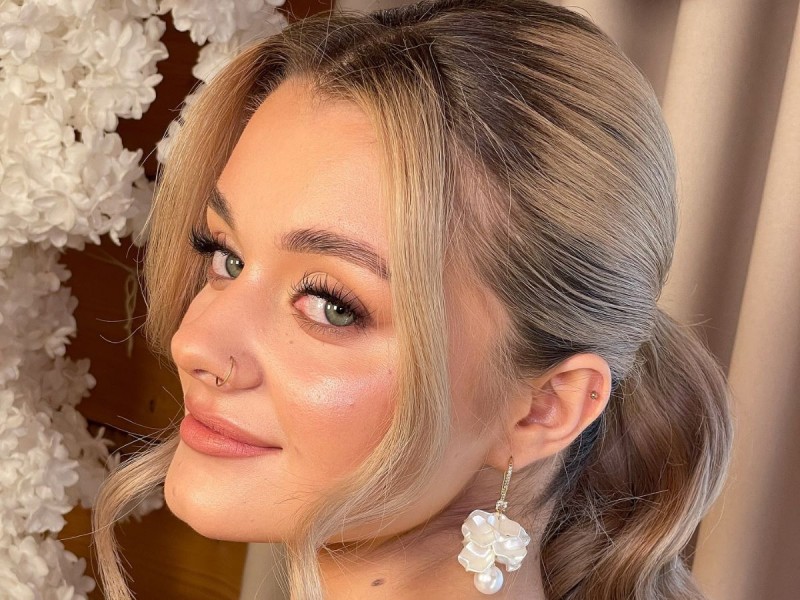 agnieszka-dyrkacz-makeup zdjęcie prezentacji gdzie wesele