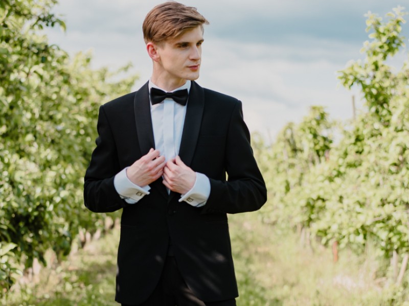 aleksander-garnitury-wroclaw zdjęcie prezentacji gdzie wesele