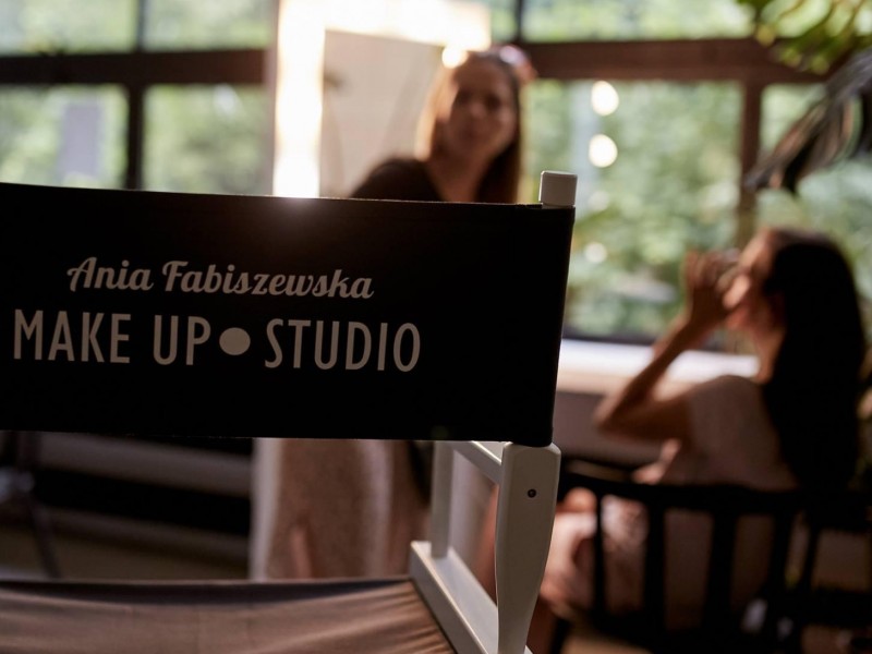 ania-fabiszewska-make-up-studio zdjęcie prezentacji gdzie wesele