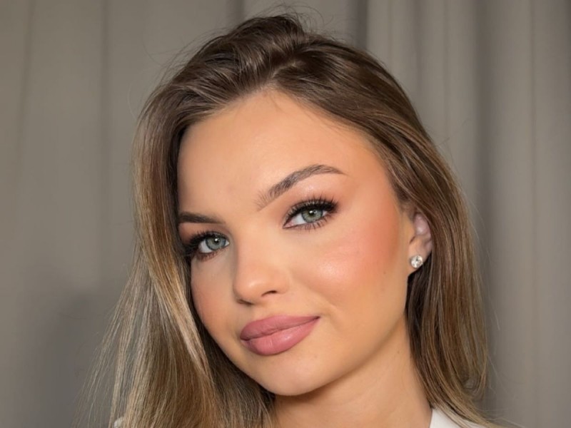 ania-nowicka-make-up zdjęcie prezentacji gdzie wesele