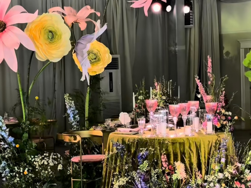 artfactor-kwiaty-giganty zdjęcie prezentacji gdzie wesele