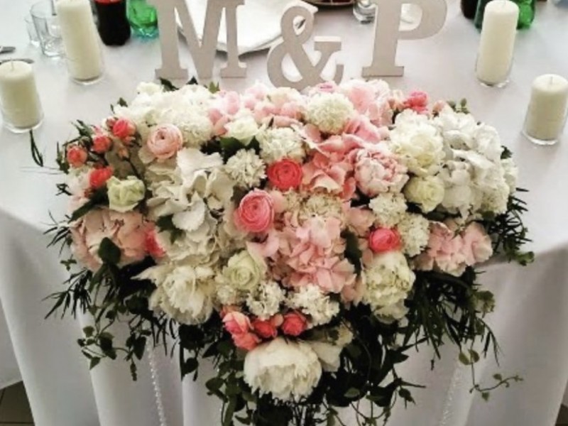 aston-kwiaty-upominki zdjęcie prezentacji gdzie wesele