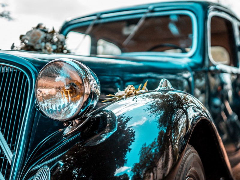 jakim-autem-do-slubu