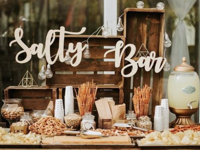 6-najlepszych-pomyslow-na-stol-tematyczny-na-weselu