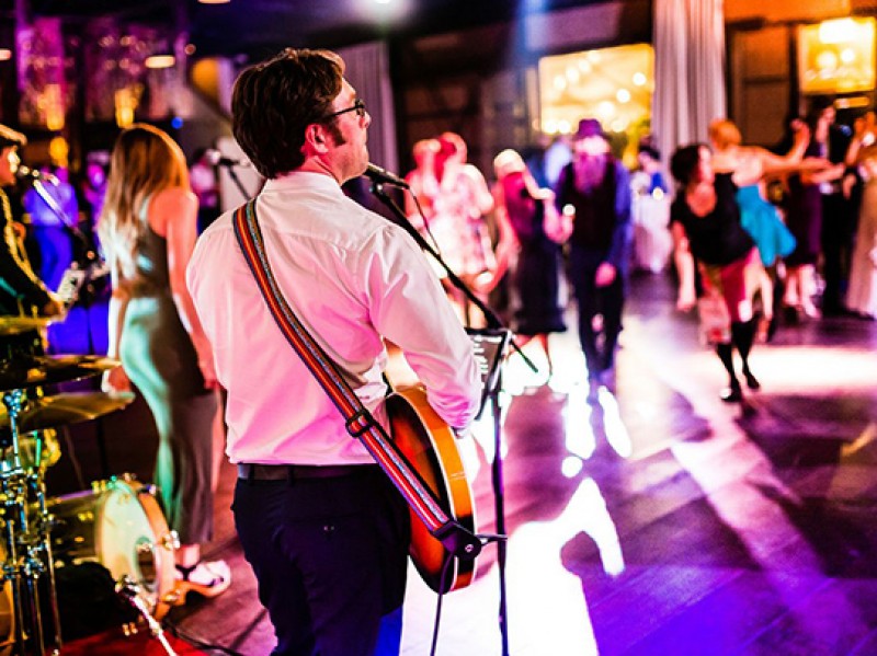 10-najlepszych-zespolow-weselnych-poznan-i-okolice-opinie-cennik-wolne-terminy