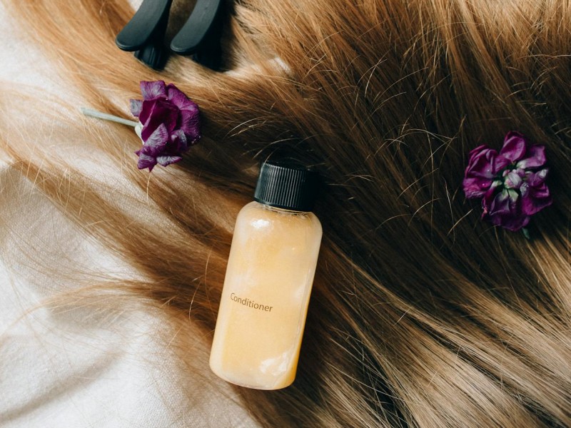 odzywki-proteinowe-klucz-do-zdrowych-i-pieknych-wlosow