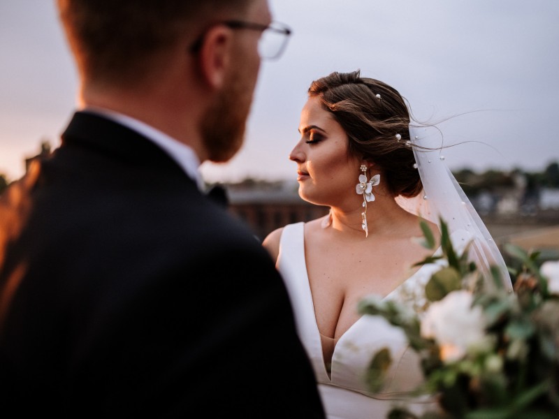 jak-wybrac-fotografa-na-wesele-zeby-nie-zalowac-5-wskazowek-okiem-fotografa-slubnego