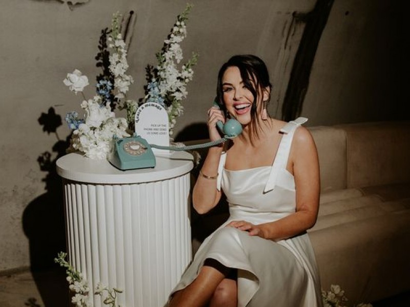 telefon-zyczen-na-weselu-czyli-ksiega-gosci-w-wersji-audio