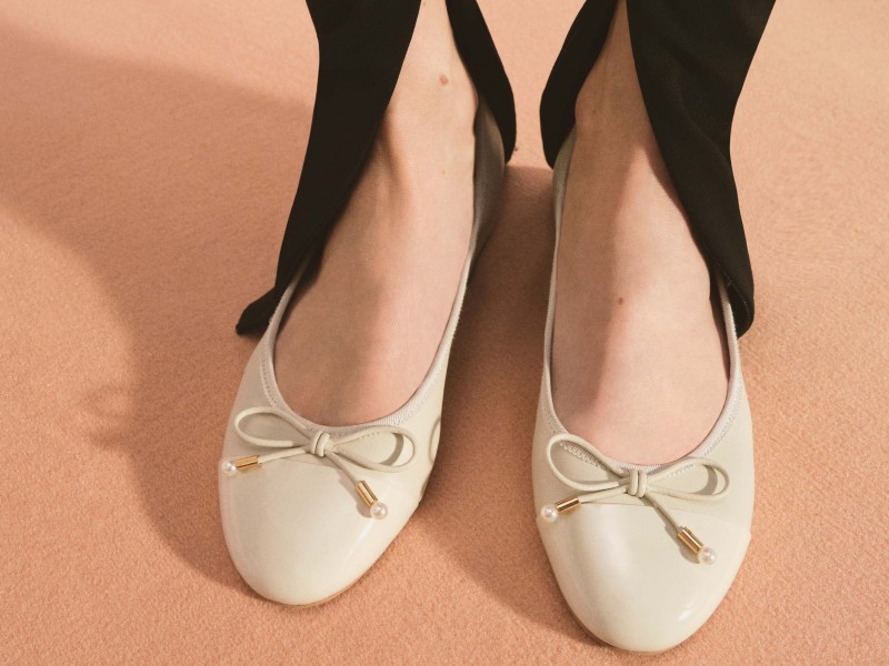 damskie-baleriny-dlaczego-warto-wziac-je-ze-soba-na-wesele