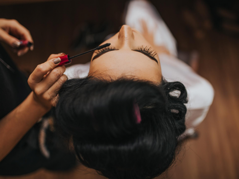 8-najczesciej-popelnianych-bledow-w-makijazu-slubnym