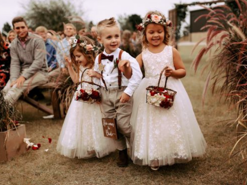 dzieci-na-weselu-tak-czy-nie