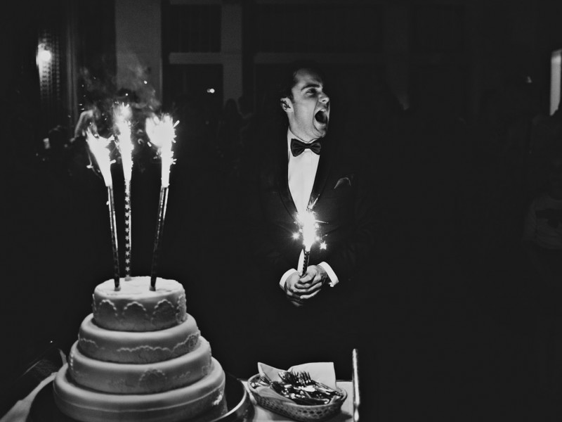 nie-tylko-zdjecia-ale-wspomnienia-czym-rozni-sie-reportaz-slubny-od-tradycyjnej-sesji