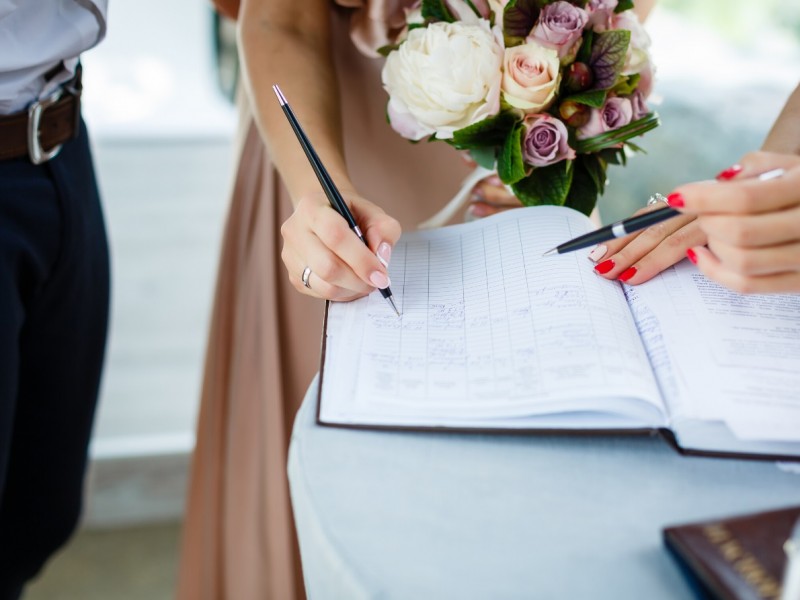 przekladamy-slub-cywilny-wszystko-co-powinniscie-wiedziec