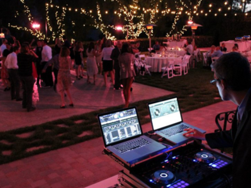 10-najlepszych-dj-ow-na-wesele-wroclaw-i-okolice-opinie-cennik-wolne-terminy