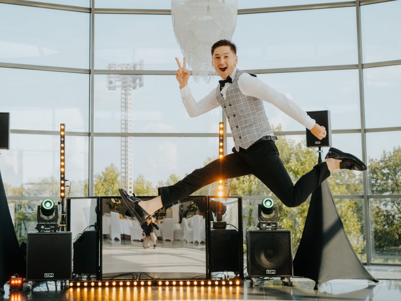 7-najlepszych-dj-ow-na-wesele-z-wojewodztwa-dolnoslaskiego-w-2024-roku