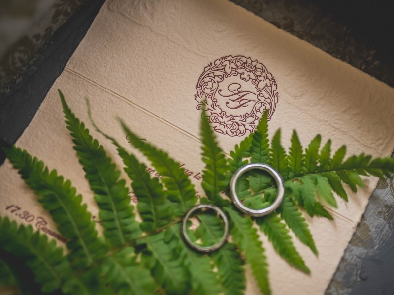 najciekawsze-pomysly-na-zaproszenia-slubne