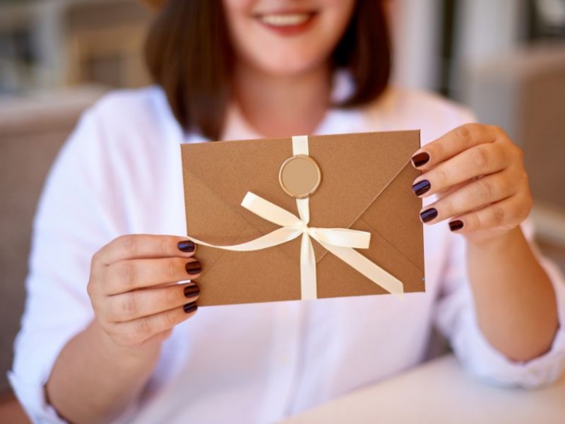 lista-gosci-weselnych-kogo-zaprosic-kiedy-i-jak-zrobic-to-z-klasa-poradnik-2025