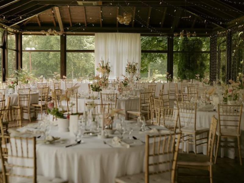 by-the-table zdjęcie prezentacji gdzie wesele