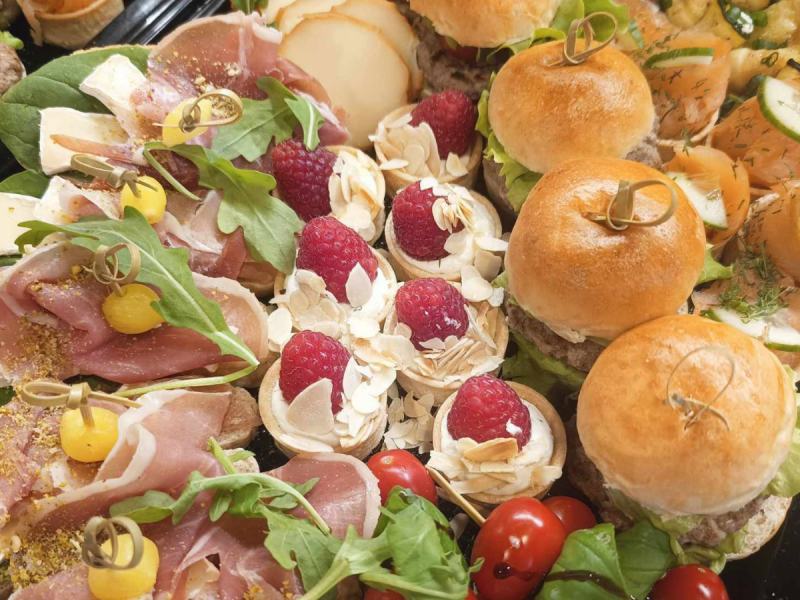 catering-loziskowe-pychotki zdjęcie prezentacji gdzie wesele