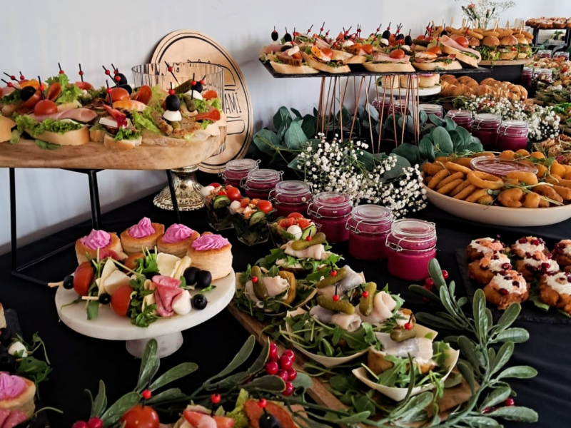 catering-miedzy-bulami zdjęcie prezentacji gdzie wesele