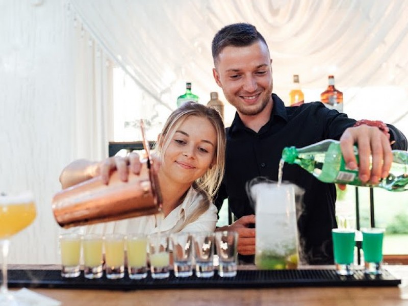 cheers-bar-mobilny zdjęcie prezentacji gdzie wesele