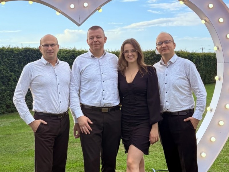 diadem-bit-zespol-muzyczny zdjęcie prezentacji gdzie wesele