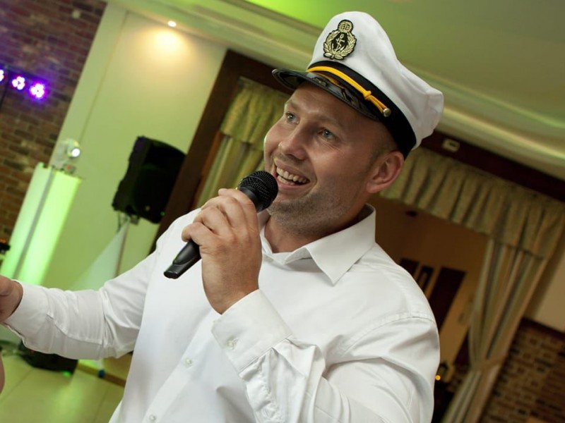 dj-binek zdjęcie prezentacji gdzie wesele