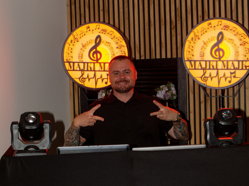dj-majki-majk zdjęcie prezentacji gdzie wesele
