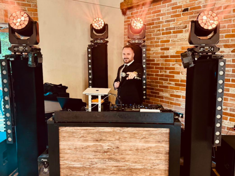 dj-noname zdjęcie prezentacji gdzie wesele