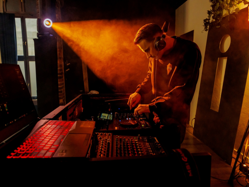 dj-piter-pan zdjęcie prezentacji gdzie wesele