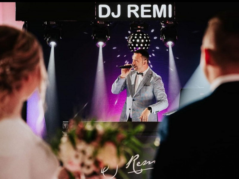dj-remi zdjęcie prezentacji gdzie wesele