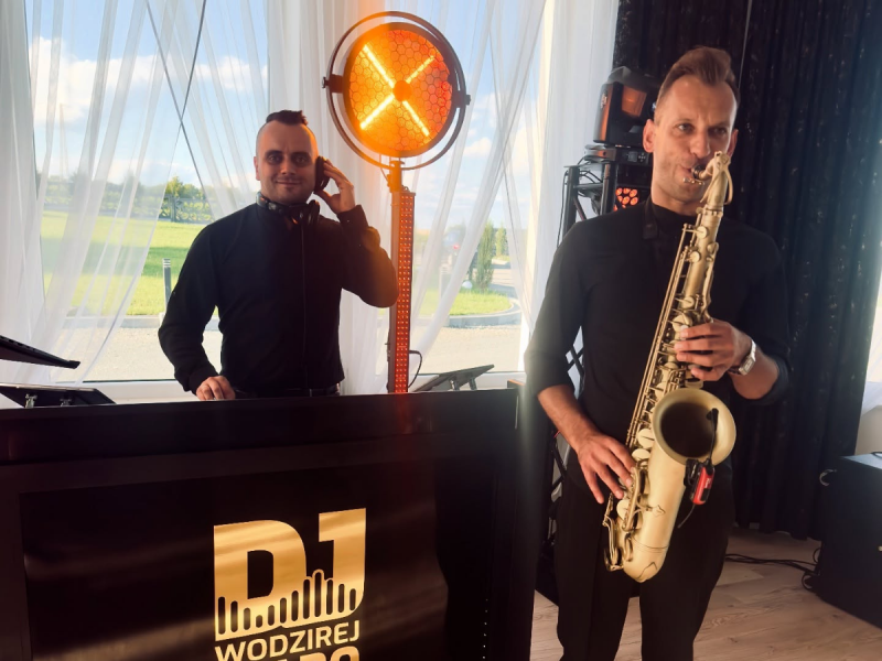 dj-wodzirej-maro zdjęcie prezentacji gdzie wesele