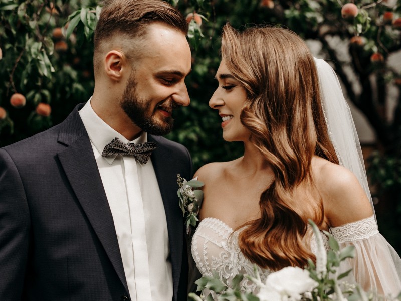 emocjami-malowane-fotografia-slubna-i-film-slubny zdjęcie prezentacji gdzie wesele