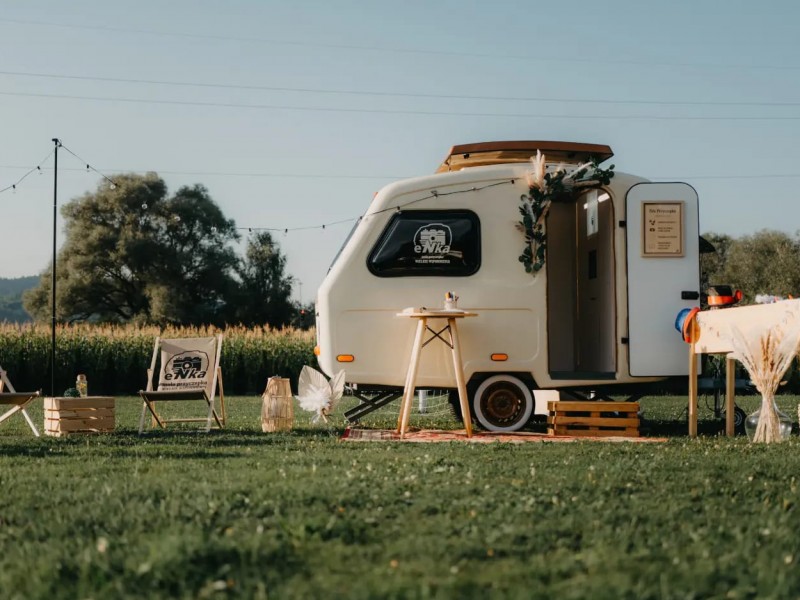 enka zdjęcie prezentacji gdzie wesele