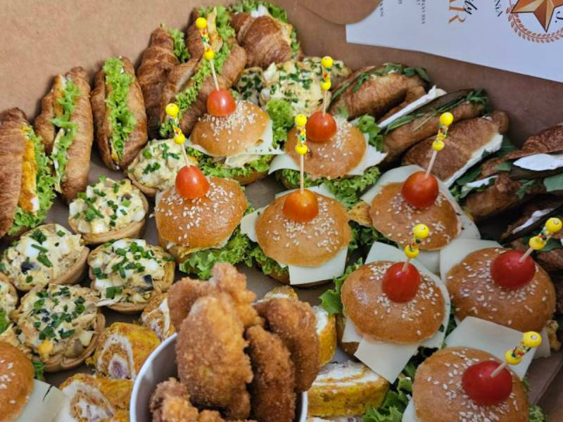 catering-family-star-ti zdjęcie prezentacji gdzie wesele