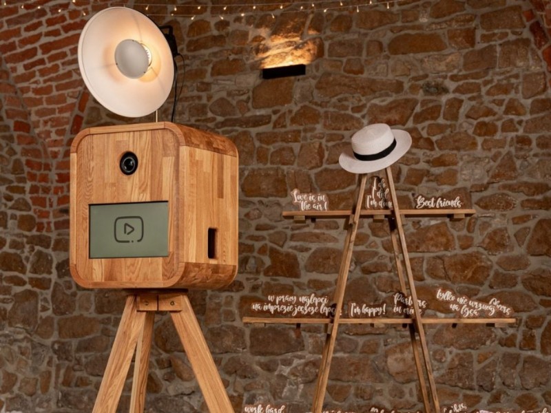 fotobudka-i-kadry-z-pudelka zdjęcie prezentacji gdzie wesele