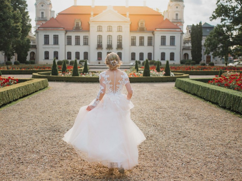 fotoromantycznie-romantyczna-fotografia-slubna-i-rodzinna zdjęcie prezentacji gdzie wesele