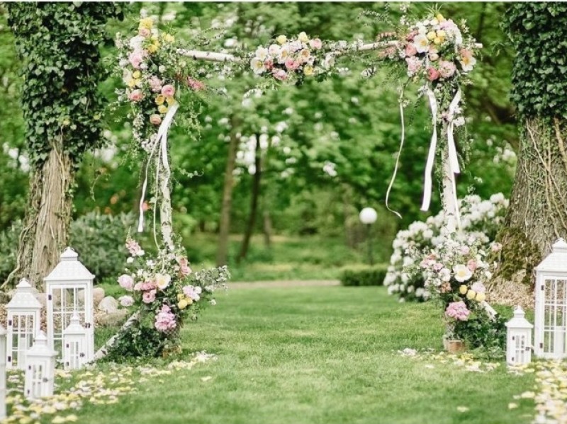 hibiskus-kwiaty-i-dekoracje zdjęcie prezentacji gdzie wesele
