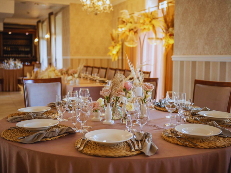 hotel-pod-figura zdjęcie prezentacji gdzie wesele