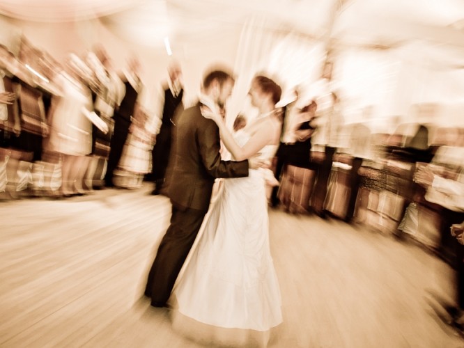 jak-wybrac-dobra-piosenke-na-pierwszy-taniec