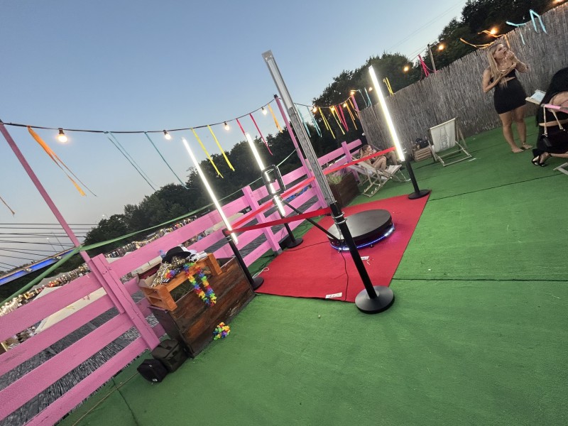 just-spin-it-fotobudka360 zdjęcie prezentacji gdzie wesele