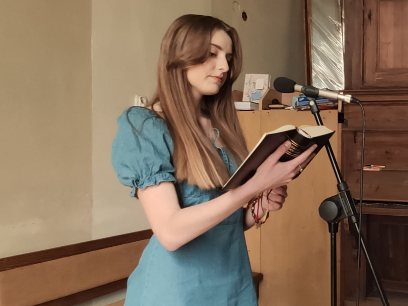 kinga-cedro-spiew-podczas-slubu zdjęcie prezentacji gdzie wesele