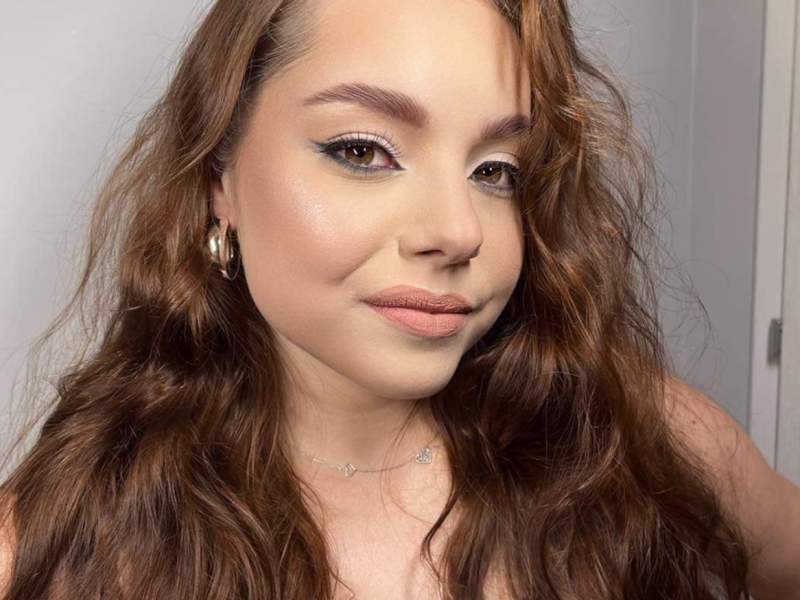 kiwi-nails-lashes-make-up zdjęcie prezentacji gdzie wesele