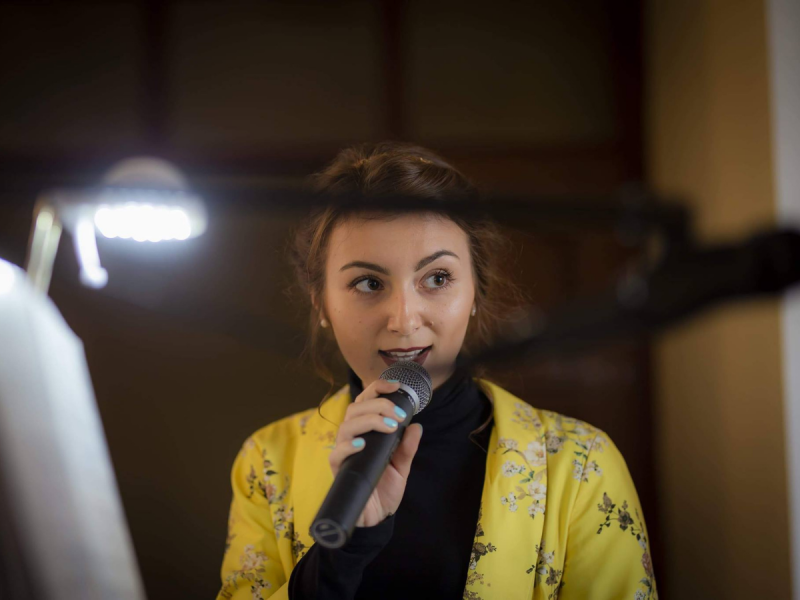 klaudia-kowalska-oprawa-wokalna-slubu zdjęcie prezentacji gdzie wesele