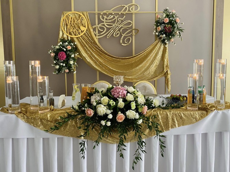 kwiaciarnia-rozana-dekoracje-slubne zdjęcie prezentacji gdzie wesele