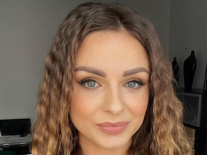 lauresca-beauty-by-justyna-niezgoda zdjęcie prezentacji gdzie wesele