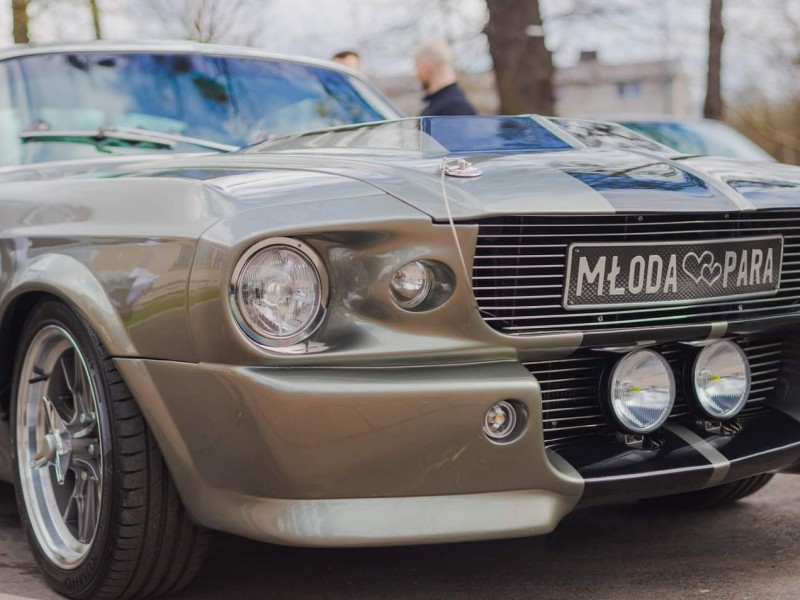 legenda-w-przyszlosc-ford-mustang-gt500-do-slubu zdjęcie prezentacji gdzie wesele
